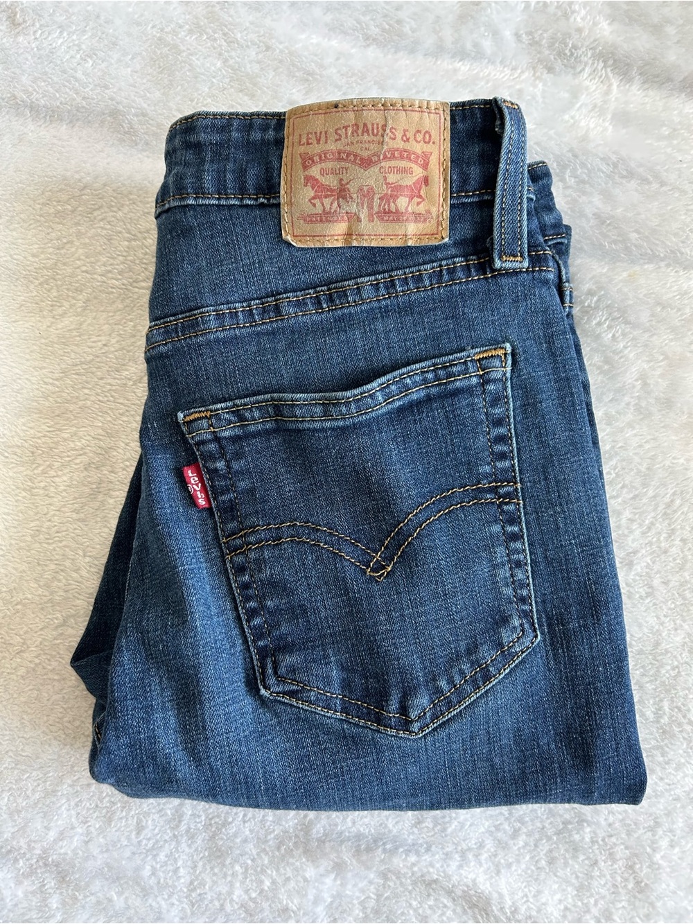 Levi's Women's Dark Blue Skinny Jeans